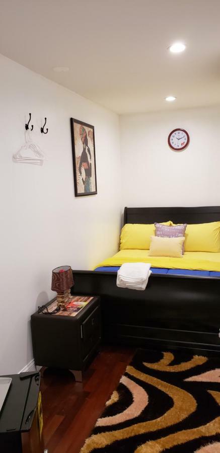 Home Away Holiday Suite 뉴욕 외부 사진
